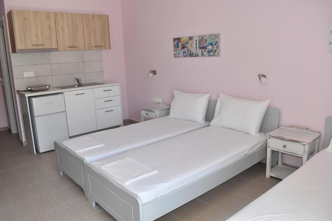 Giorgos-Fenia Apartments Paralía Exterior foto